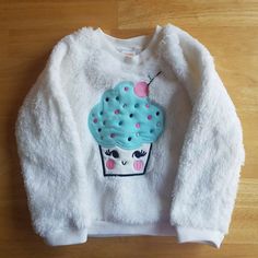 3t Super Soft Gymboree Top/Sweater Bnwot (Washed But Never Worn) Soft Sweater, Top Sweater, Softest Sweater, Colorful Sweaters, Kids Shirts, Sweater Top, Shirts Tops, Kids Shop, Color White