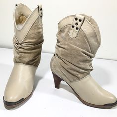 "Seller Notes: \"Excellent Condition! These soles rate a 9 on a scale 1-10.These boots have been thoroughly cleaned.\" Style: Boots Original/Reproduction: Original US Shoe Size (Women's): 5.5 Decade: 1980s Color: Beige Look: western Material: Leather Occasion: Casual Brand: kinney Country/Region of Manufacture: Taiwan Measurements 9.5\" from heel to toe( measured against the wall) 3 1/8\" at widest point 2.5\" heels 7.5\" shaft 12\" calf (diameter) Please measure your own boots and compare it to Retro Ankle-high Leather Heeled Boots, Retro High Heel Boots Medium Width, Retro Medium Width High Heel Boots, Vintage High Heeled Boots With Reinforced Heel, Retro Leather High Heeled Boots, Vintage High Heel Boots With Stacked Heel, Vintage Wide Calf High Heel Boots, Vintage High Heel Boots Medium Width, Vintage Beige Closed Toe Boots