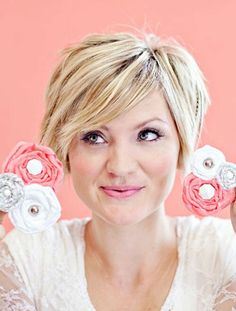 Short hairstyle, love this hairstyle! Hairstyles For Fat Faces, Kort Bob, Easy Hair Cuts, Short Hair Trends, Short Hair Styles For Round Faces, Short Hair Styles Easy