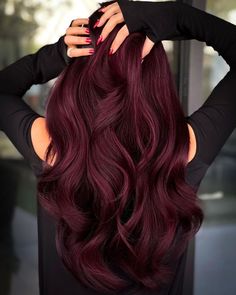 Pelo Color Borgoña, Pelo Color Vino, Wine Hair Color, Dark Red Hair Color, Mahogany Hair, Wine Red Hair, Wine Hair, Red Hair Inspo, Cherry Hair