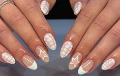 Kelsea Ballerini Inspired Nails, Nail Ideas For Confirmation, Light Pink And White Nail Designs, White Patterned Nails, White Fun Nails, White With Design Nails, Acrylic Nails For Hoco, White Nails With A Design, White Theme Nails