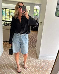 Tomorrowland Outfit, Classic Capsule Wardrobe, Transition Outfits, Bermuda Jeans, Summer Outfit Inspiration, July 16, Closet Fashion, The Foundation, Fashion Consultant