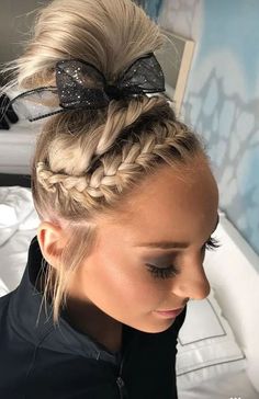 The Best Hairstyles for Cheerleading - NUTRI RUN CLUB Gymnastic Hairstyles For Meets, Gymnastics Hairstyle, Competition Hairstyles, Gymnastics Meet Hair, Gymnastics Hairstyles, Track Hairstyles, Basketball Hairstyles, Competition Hair, Gymnastics Competition