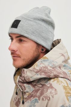 Fine knit beanie. Double layer construction with a fold and a centrally placed rubber badge. O'Neill Unisex beanie 50% Recycled Polyester, 50% Acrylic Regular fit Double layer Fold over | O'Neill Men's Cube Beanie in Sil Melee, Acrylic/Polyester/Rubber Winter Outdoor Beanie With Logo Patch, Fold Over, Knit Beanie, Double Layer, Knitting