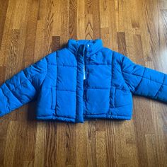 Cheap Blue Puffer Jacket For Cold Weather, Blue Puffer Jacket With Pockets For Streetwear, Winter Blue Puffer Hooded Jacket, Blue Winter Puffer Jacket With Pockets, Functional Blue Puffer Jacket, Bershka Jacket, Blue Puffer Jacket, Blue Puffer, Puffer