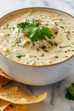 Try this Mexican white queso cheese dip for a restaurant experience at home! It's smooth, creamy, and perfect for dipping tortilla chips! Mexican Food For Christmas, Queso Dip Velveeta, Mexican Queso, Gf Appetizers, Queso Cheese Dip, Cheese Dip Mexican, White Queso Dip, Cheesy Dips, White Queso