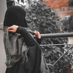 Best Instagram Profile Pictures, Best Instagram Profile, Profile Pictures For Instagram, Pictures For Instagram, Black Cat Anime, Best Profile, Girly Dp, Instagram Dp, Stylish Hijab