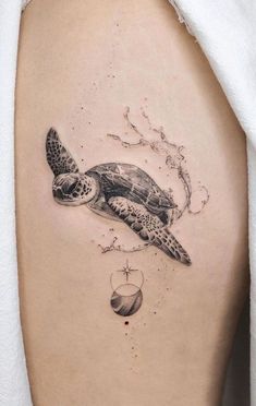 Best Turtle Tattoo Ideas On The Internet Realistic Turtle Tattoo, Tattoo Ideas Fish, Elephants Tattoo, Small Dog Tattoo, Tropisches Tattoo, Tattoos Fish, Tattoo Fishing, Tattoos Birds, Tattoo Butterflies