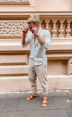 Mens Linen Outfits, Boho Men Style, Vacation Outfits Men, Bohemian Style Men, Summer Outfits Black Woman, Summer Outfits Aesthetic, Korean Summer Outfits, Summer Outfits Black, Mens Summer Outfits