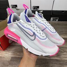 Nike Air Max 2090 Shoes White Pink Running Sneakers Cz3867 101. Womens Size 11.5 New Without Box Fast Shipping *100% Authentic Products *Please View All Photos, Description And Details *We Offer The Best In Sporting Goods, Sneakers And More *Feel Free To Contact Us With Any Questions