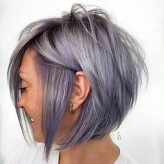 Bobbed Hairstyles With Fringe, Stacked Haircuts, Bob Hairstyles For Fine Hair, Edgy Hair, Hair Stuff, Short Bob Hairstyles, Hair Color Trends, Great Hair