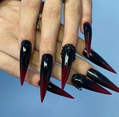 Summer Nails Art Designs, Vampy Nails, Long Black Nails, Nail Inspo Nail Art, Spring Nails Art, Vampire Nails, Black Ombre Nails, Red Ombre Nails, Summer Nails Art