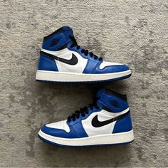 Size 5y Jordan 1 Game Royal, Shoes Nike Air, Royal Colors, Nike Air Jordan 1, Kids Jordans, Shoes Nike