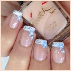 French Tip Pedicure With Flower, French Nails With Flower Design, Pedicure With Flower, Flower Nail Art Tutorial, Nails With Flower Design, French Tip Pedicure, French Nail Art