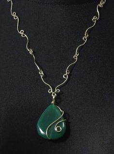 unique, elegant gemstone necklace - one of a kind jewelry for women, hand made chain and green agate teardrop. This necklace looks very exclusive and unique, this is an original design OOAK and it would be a wonderful gift for someone special in your life. Luxury Handmade Teardrop Pendant Necklace, Jewelry Making Beads Necklace Design, Handmade Wire Necklace, Wire Wrapped Leaf Pendant, Teardrop Agate Wire Wrapped Jewelry, Wire Wrapped Teardrop Agate Jewelry, Green Agate Hand-wrapped Necklaces, Green Agate Hand Wrapped Necklaces, Green Hand Wrapped Agate Necklaces