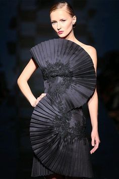 Structured Fashion, Black Elegance, Sculptural Fashion, Geometric Fashion, Dress Illustration, Draping Fashion, Paper Dress, Sketches Dresses, Dressy Dresses