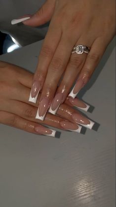 Long Square Acrylic French Tip Nails, Long French Tip Designs, French Tip Acrylic Nails Pink And White, Nails White French Tip With Design, White Acrylic French Tip Nails, Cute Acrylic Nails French Tip, Pretty Nails White, White Frenchies Nails, Cute White French Tip Nails