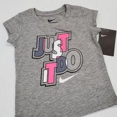 Nwt Bin K.N S Tops Nike, Nike Fit, Dance Shirts, Dri Fit Shirt, Nike Pink, Nike Tees, Girls Tees, Size 4t, Nike Shirts