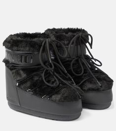 Icon Low faux fur-trimmed snow boots in black - Moon Boot | Mytheresa Box Trim, Fur Boots Women, Fur Snow Boots, Moon Boot, Fashionable Snow Boots, Fur Shoes, Denim Skirt Women, Black Moon, Ankle Boots Flat