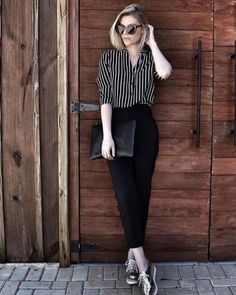 Chique Outfits, Summer Work Outfits, Elegante Casual, Outfit Trends, Casual Work Outfits, Inspired Outfits, Work Outfits Women, Casual Flats, Formal Outfit