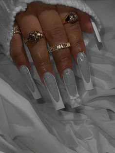 Grey Aesthetic Nails, Milk White Acrylic Nails With Design, White On White Nails, Gray Nails Ideas, Dark Acrylic Nails, Grey Acrylic Nails, Grey Nail Designs, Acrylic Nail Set