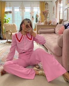 Charleston Fashion, Cher Horowitz, Spring Trends Outfits, Look Rose, Retro Mode, Pink Outfits, Spring Trends, Pink Outfit