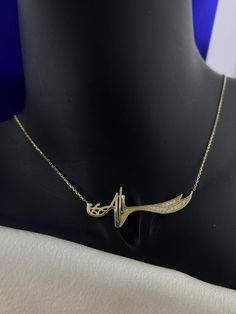 14k Gold Zulfiqar Sword Necklace, We offer high quality affordable jewellery and have a wide range of solid gold necklaces, bracelets, rings and moresAll of our products are real 14K solid gold and not gold dipped.  ✽ Our jewellery arrives packed in an elegant gift box, making it an Ideal gift for a loved one. Our products are handmade  You can clean your product with a soft dry cotton cloth. Jewellery makes a perfect gift for birthdays, anniversaries, weddings, graduations and other special occasions. Lesley jewellery is handmade with love by an artisan. Our jewellery has an accessible price point so it can be worn and enjoyed by as many people as possible.    ✈ SHIPPING Items will ship within 2 business days. ✽ United States: 2-5 business days, express delivered. ✽ Canada: 5-7 business d Cloth Jewellery, Solid Gold Necklace, Ali Quotes, Box Making, Gold Necklaces, Gold Dipped, Affordable Jewelry, Necklace Gift, Elegant Gift