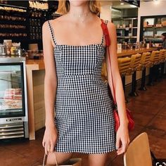 Vestidos Retro, Mode Casual, Gingham Dress, Dress Outfit, Plaid Dress, Outfits Casuales, Spring Summer Fashion, Dress To Impress