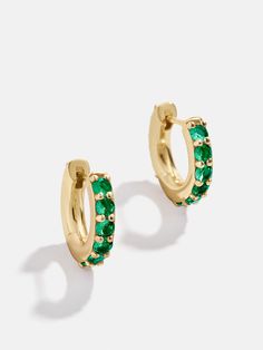 Upgrade your ear stack with some birthstone bling, courtesy of the 18K Gold Birthstone Huggie Earrings. Your signature birthstone gorgeously wraps around the gold huggie, making for an elegant, personalized accessory that’s sure to brighten up your ear stack. Crafted out of 18k gold plated sterling silver, this birthstone earring will dazzle for years. Emerald Birthstone, Earrings Emerald, Ear Stack, Birthstone Earring, Huggie Earrings, Quartz Rose, Personalized Accessories, Jewelry Earrings Hoops, Huggies Earrings