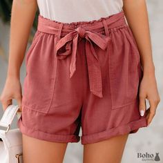 Shorts For Curvy Women, Cargo Shorts Women, Vest Blouse, Balloon Pants, Elastic Shorts, Shorts Style, Belted Shorts, Fashion Materials, Womens Tie