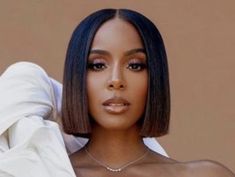 Short Bob Sew In Weave With Closure Side Part, 8 Inch Bob Wigs, Kelly Rowland Bob, Middle Part Bob Black Women, Tyla Hair, Bob Sew In Weave, Platinum Hairstyles, Black Bobs