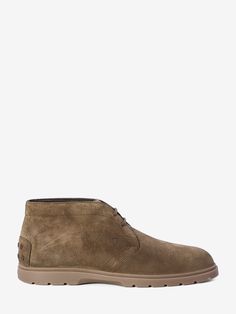 S408 TOD'S DESERT BOOTS IN SUEDE Tods Shoes, Cozy Chair, 2024 Color, Men Suede, Suede Leather Boots, Boots For Men, Fall Winter 2024, Leather Cap, Desert Boots