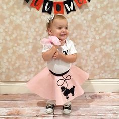 Poodle Applique, Poodle Skirt Outfit, Baby Costumes Girl, Girls Costumes, Fifties Fashion, Rock Outfit, Rick Rack, First Halloween