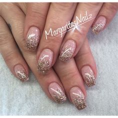 +25 Top Champagne Glitter Nails Pink Nails With Gold Glitter, Champagne Glitter Nails, Pink Nails With Gold, Nail Designs With Glitter, Nails With Gold Glitter, Glitter Toe Nails, Champagne Nails, Ombre Nail Art, Nails With Gold