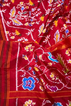 Stunning Red Handloom Pochampally Single Ikat Pure Silk Saree