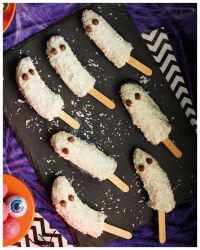 Banana Ghosts Banana Ghosts, Microwave Recipes, British Food, Milk Chocolate Chips, American Food, Budget Meals, Frozen Food, Base Foods, Air Fryer Recipes