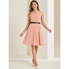 A classic dress with breathable fabric keeps you comfortable and gorgeous in spring, summer, autumn, and winter. Make this elegant above-knee-length dress your fashion priority, it is designed with a split neck, and fitted waistline. This dress has a functional high waist with belt loops, a tying sash belt, and ends at a flared skirt. Wear it with high heels and flat shoes for an elegant and casual look. Dresses Pink, Wear To Work, Bodycon Midi, Classic Dress, Mini Shift Dress, Mini Wrap Dress, Knee Length Dresses, Midi Dress Bodycon, Linen Women