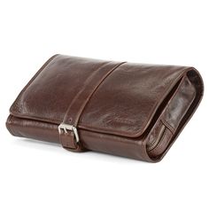 *  Genuine leather exterior  
 *  Smart hanging hook included  
 *  Compact three-fold design Leather Wash Bag, Welcome To The Family, Jewelry For Men, Wash Bag, Aging Beautifully, Herschel, Wash Bags, Accessories Jewelry, Toiletry Bag