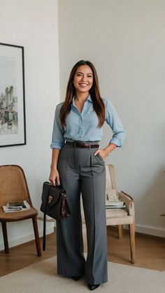 The Work Wear Remix: 15 Classy Outfit Ideas for Every Woman - Cheerful Talks Boss Lady Outfit, Classy Business Outfits, Business Attire Women, Business Casual Outfits For Women, Professional Wardrobe, Black Business, Business Dresses, Work Wardrobe, Professional Outfits