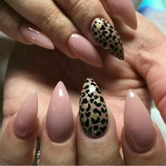 Love the shade...@Nunis_Nails Nude Leopard Nails, Unghie Nail Art, Cheetah Nails, Leopard Print Nails, Claw Nails, Leopard Nails, Hot Nails, Pretty Acrylic Nails, Fancy Nails