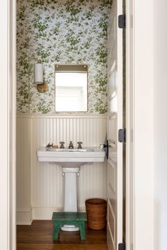 the bathroom is clean and ready to be used by someone who likes it on instagram