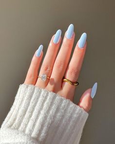 Periwinkle Nails, Trendy Nail Polish, Light Blue Nails, Baby Blue Nails, Nail Colors Winter, Blue Nail Designs, Hot Nails, Chrome Nails