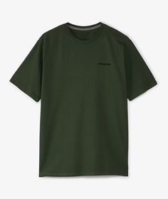 Founded in 1973 in California, Patagonia is a brand known for its commitment to environmental sustainability and outdoor adventures. The P-6 Logo Responsibili T-Shirt is a must-have for the Fall/Winter 2024 season. This popular model features the iconic Patagonia logo and is made with recycled materials, staying true to the brand's eco-friendly ethos. The shirt comes in a stylish verde color, adding a pop of color to your wardrobe. Get yours today at SVD and show your support for both fashion an Solid Cotton T-shirt For Outdoor, Green Cotton Top For Hiking, Green Cotton T-shirt For Hiking, Casual Patagonia Cotton T-shirt, Patagonia Crew Neck Tops For Outdoor Activities, Patagonia Organic Cotton Casual T-shirt, Casual Patagonia Crew Neck T-shirt, Casual Patagonia Organic Cotton T-shirt, Patagonia Outdoor Short Sleeve T-shirt