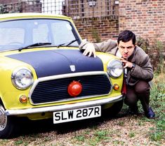 Photos of Mr. Bean With His Iconic Minis in the 1990sPhotos of Mr. Bean With His Iconic Minis in the 1990s