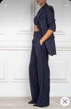 Oversized Pinstripe Blazer Outfit, Pinstripe Blazer Outfit, Pinstripe Pants Outfit, Thrift Bundle, Stripped Outfit, Oversized Blazer Dress, Blue Striped Suit, Clothing Illustration