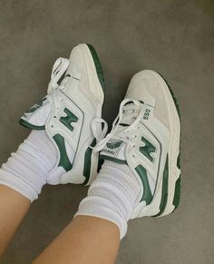 Aesthetic Shoes, New Balance Sneakers, Mode Inspo, Pretty Shoes