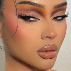 Chloe Bailey Makeup, Black Brides Makeup, Romantic Makeup Archetype, Eyeshadow Looks For Black Women, Brow Code, Micro Brow Pencil, Brow Soap, Woc Makeup