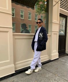 My Yankees, Casual Oversized Outfits, Danie Sierra, Basketball Game Outfit Women, Basketball Game Outfit, Game Outfit, Black Men Street Fashion, Daily Outfit Inspiration, Men Street Fashion