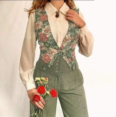 Cream colored button up with a sage vest embroidered with flowers, sage dress pants Cooler Look, Character Outfits, Fashion Sense, Aesthetic Clothes, Pretty Outfits, Fashion Inspo Outfits