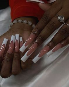 𝘧𝘰𝘭𝘭𝘰𝘸 𝘧𝘰𝘳 𝘮𝘰𝘳𝘦 𝘤𝘶𝘵𝘦 𝘱𝘪𝘯𝘴 ☁️ Basic Long Acrylic Nails, Nails For Baddies, Long French Tip Nails, Fye Nails, Tapered Square Nails, Curved Nails, Acrylic Toe Nails, Girl Nails, Long Acrylic Nail Designs